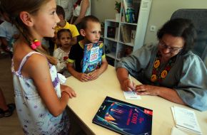 The head of the restored library communicates with readers