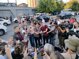 Dnieper mayor Boris Filatov and journalists