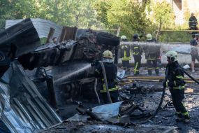 Consequences of a guided aerial bomb attack on the Novaya Poshta terminal in Kharkiv