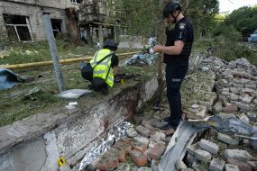 Consequences of a guided aerial bomb attack on the Novaya Poshta terminal in Kharkiv