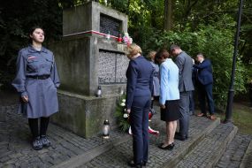 Commemoration of the scientists who were shot by the Nazis in 1941