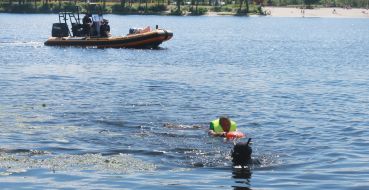 Preventive raid of rescuers on the water
