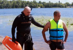 Preventive raid of rescuers on the water