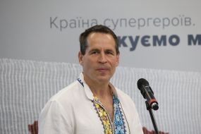 Volodymyr Zhovnir