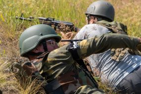 Volunteers during military training