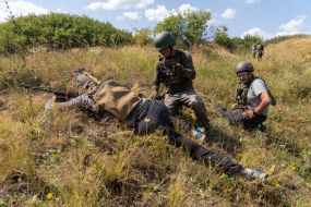 Volunteers during military training