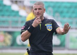 Referee Ihor Paschal