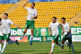 Football. FC "Karpaty" (Lviv) - FC "Dynamo" (Kyiv)