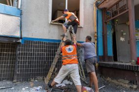 Багатоповерхівка, в яку 30 серпня влучила армія РФ