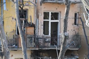 Житловий будинок, пошкоджений внаслідок ракетного удару