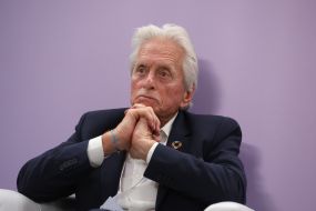 Майкл Дуглас