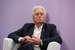 Майкл Дуглас