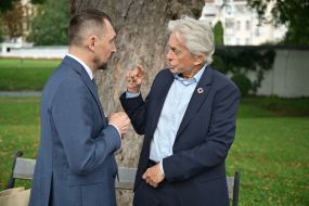 Mykola Tochytskyi and Michael Douglas