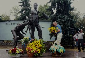 Monument to director Oleksandr Dovzhenko and cinematographer Danylo Demutskyi