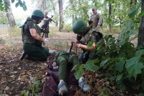 Training on tactical training of female volunteers in Kharkiv region