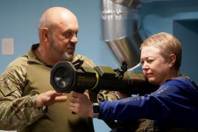 Training on tactical training of female volunteers in Kharkiv region