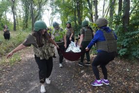 Training on tactical training of female volunteers in Kharkiv region