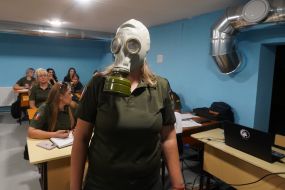 Training on tactical training of female volunteers in Kharkiv region