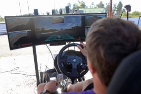 Презентация технологии дистанционного вождения военными транспортными средствами