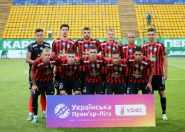 FC "Karpaty" players