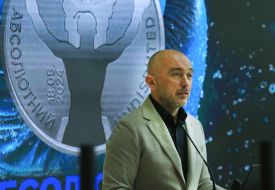 Andriy Pishny presents the "Absolute" commemorative coin