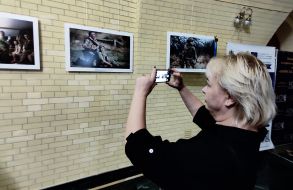 Открытие фотовыставки пресс-офицера 53 отдельной механизированной бригады Оксаны Черной