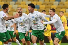FC "Karpaty" players