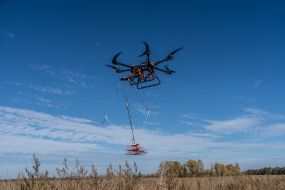 Mine-detecting drone uses magnetometer to map minefield
