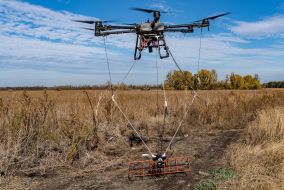 Mine-detecting drone uses magnetometer to map minefield