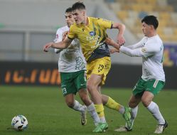 Game moment of the 1/8 final match of the Vbet Cup of Ukraine 2024/25 season between "Rukh" (Lviv) and FC "Karpaty" (Lviv)