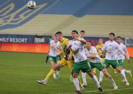 Game moment of the 1/8 final match of the Vbet Cup of Ukraine 2024/25 season between "Rukh" (Lviv) and FC "Karpaty" (Lviv)