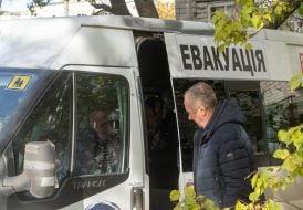 Evacuation of people in the city of Kupyansk