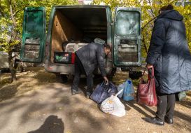 Evacuation of people in the city of Kupyansk