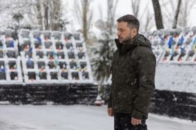 Владимир Зеленский почтил память украинцев, погибших во время Революции Достоинства