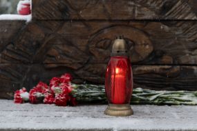 Владимир Зеленский почтил память украинцев, погибших во время Революции Достоинства