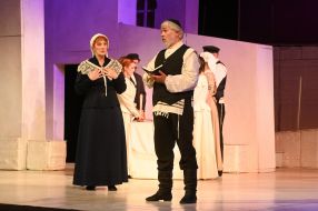 Performance "Tevye the Milkman"