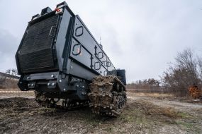 Mechanized demining machine