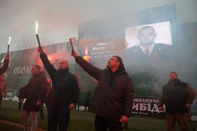 Ultras of FC "Obolon-Brovar" lit fireworks at the farewell ceremony for Senior Lieutenant Pavlo Vedibida