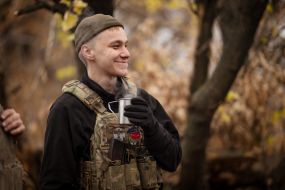 Военнослужащий