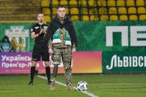 Ukrainian Armed Forces serviceman Oleg Slyvar performs the first symbolic strike