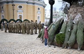 Children of fallen defenders of Ukraine received Christmas trees