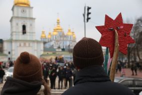 Participants in the Christmas procession in the center of Kyiv