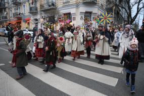 Participants in the Christmas procession in the center of Kyiv