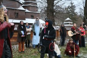 Festival "For Christmas to the Grove"