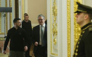 Volodymyr Zelenskyy and Keir Starmer