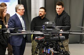 Keir Starmer and Volodymyr Zelenskyy