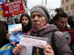 Участники акции в поддержку пленных военных ДШВ