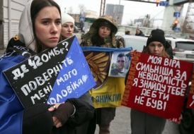 Участники акции в поддержку пленных военных ДШВ