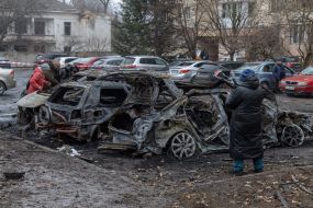 Автомобілі, що згоріли внаслідок атаки ворожих БПЛА в Одесі
