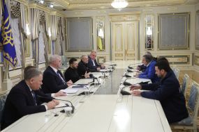 Volodymyr Zelenskyy and Rafael Mariano Grossi